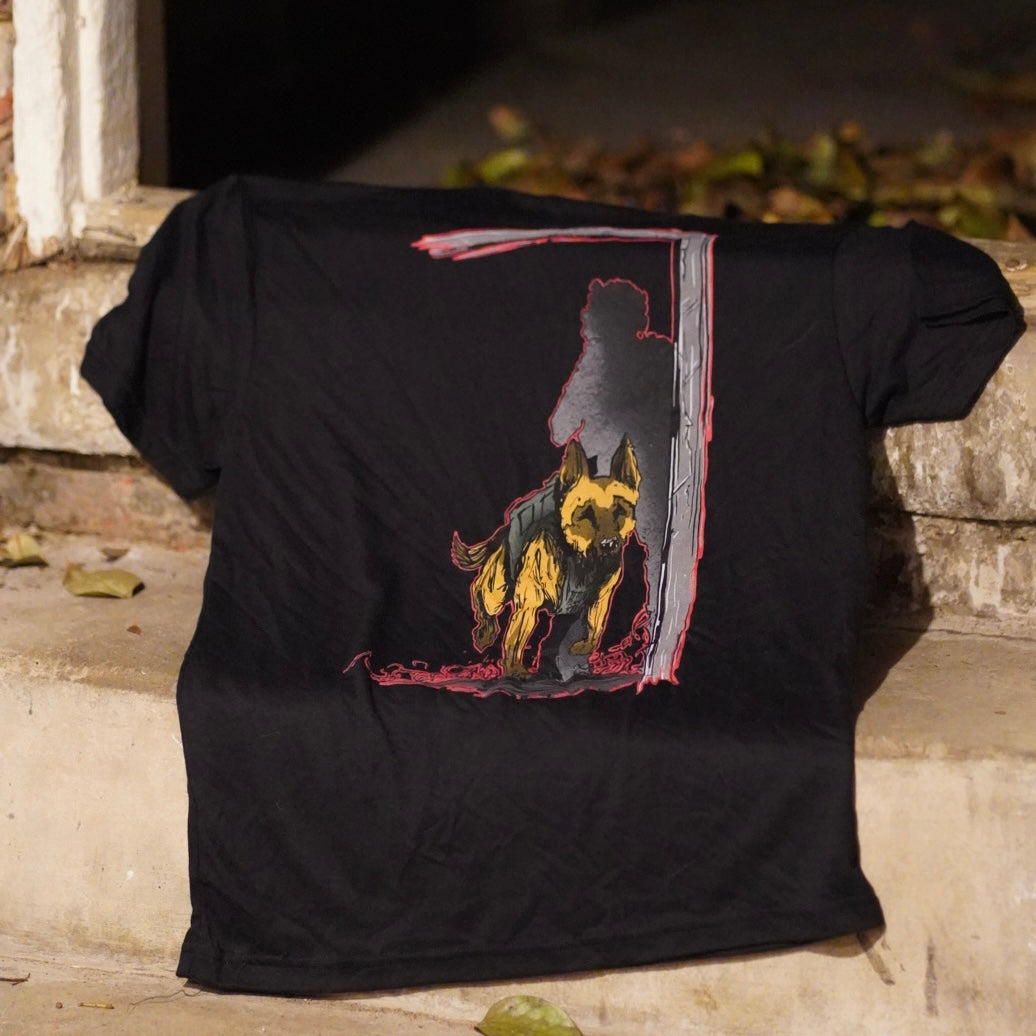 "Dog In" Shirt - Black - Warpaint x _invadergirl_