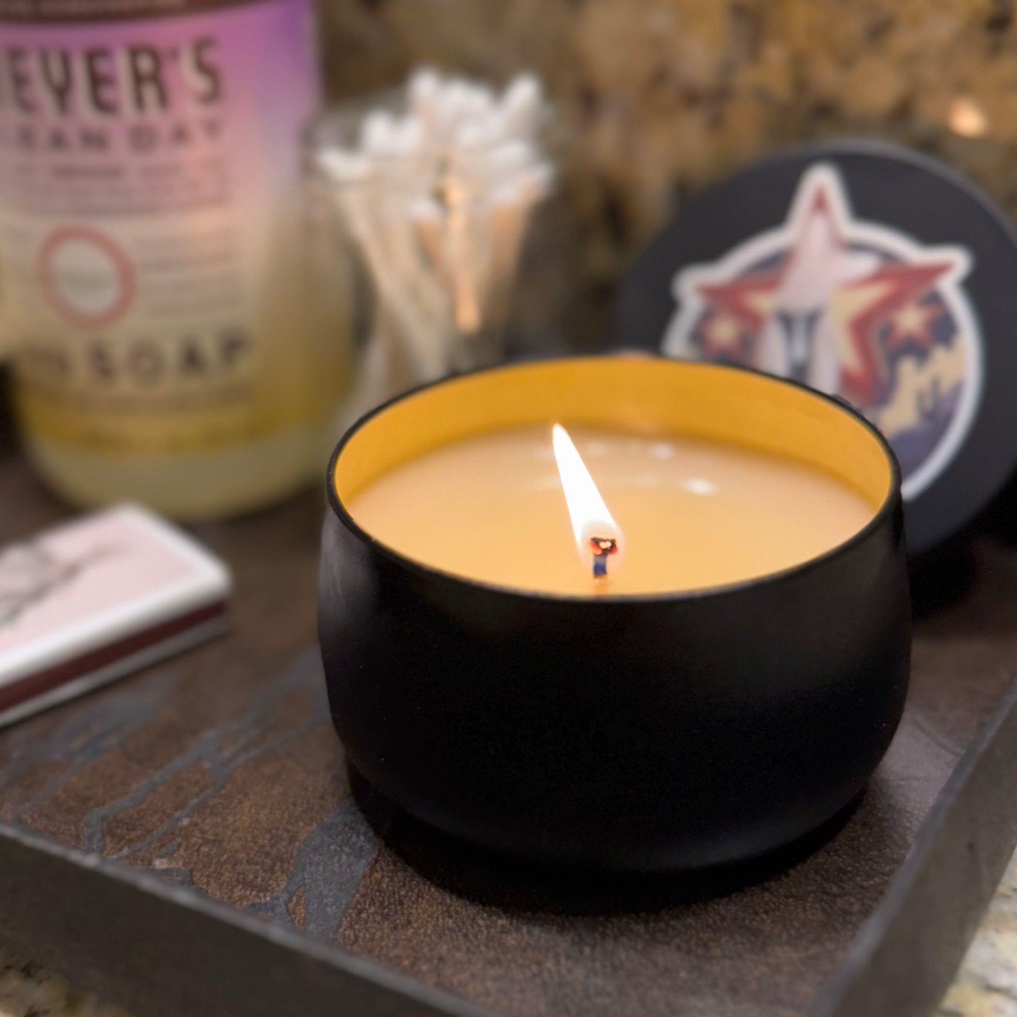 Spike's 2025 Soiree Candle - Bourbon and Vanilla