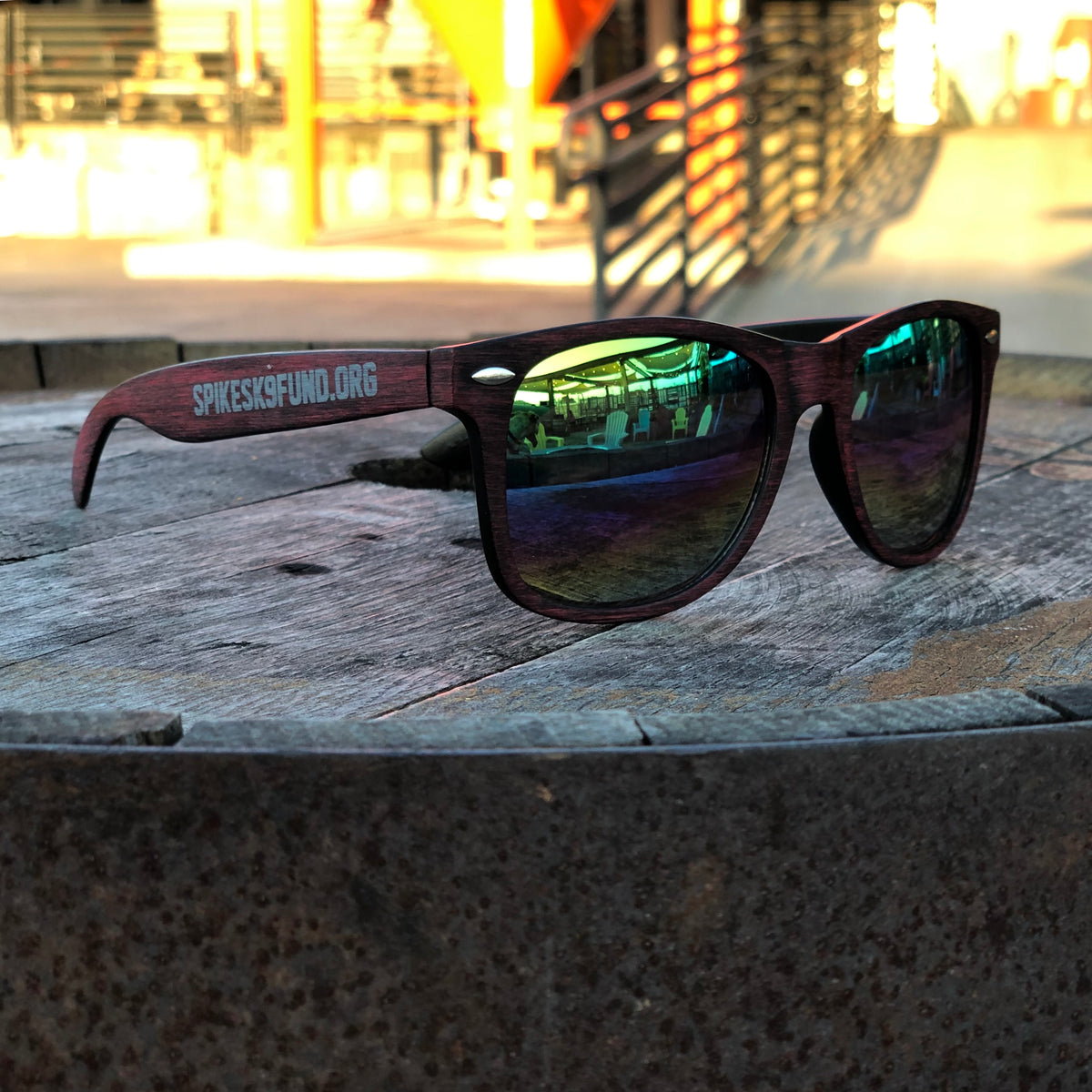 Spike&#39;s Sunglasses - Adult
